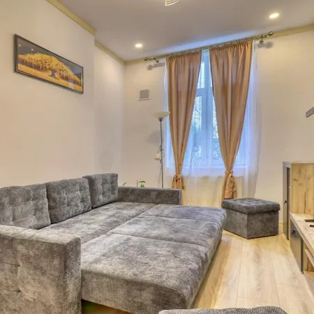 Muse Downtown Apartment Bukarest